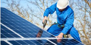 Installation Maintenance Panneaux Solaires Photovoltaïques à Saint-Vaast-en-Auge